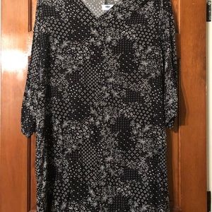 OLD NAVY SIZE XL DRESS IN EUC